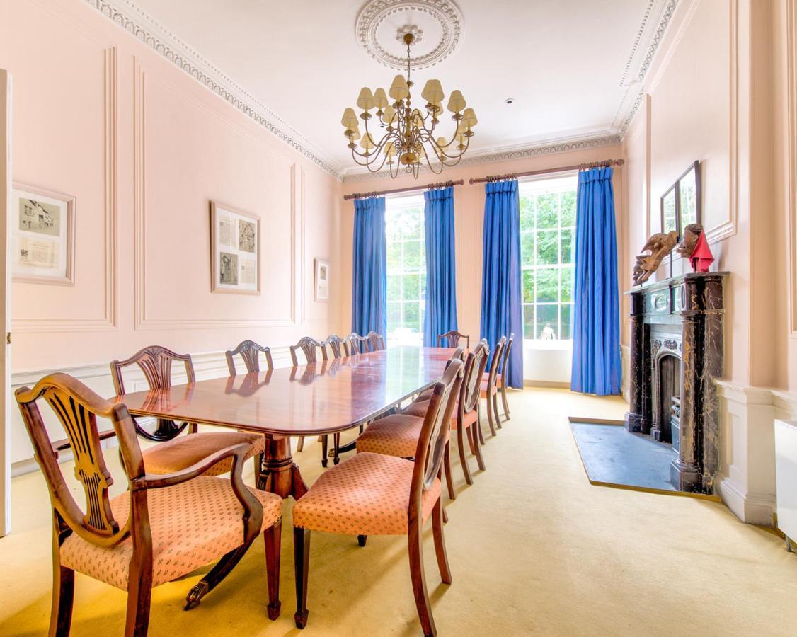 Beautiful City Centre Georgian 4 Bed Townhouse With Private Garden EDI Exterior photo