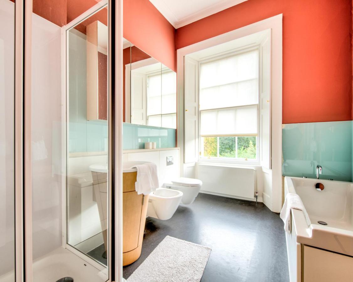 Beautiful City Centre Georgian 4 Bed Townhouse With Private Garden EDI Exterior photo