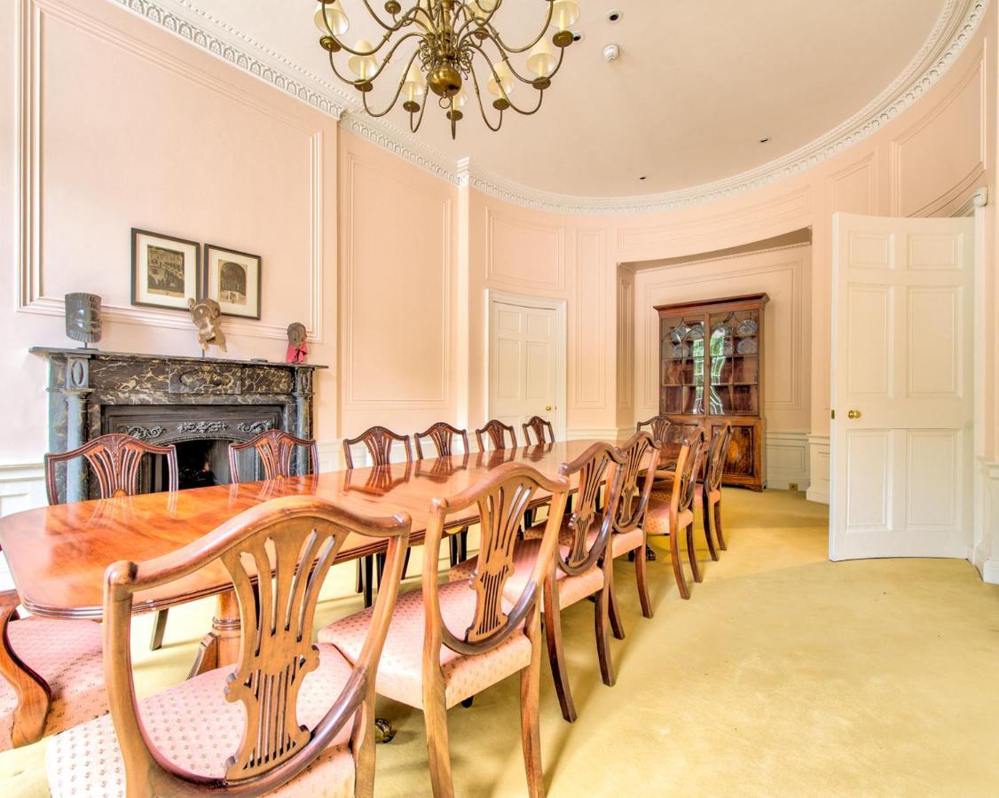 Beautiful City Centre Georgian 4 Bed Townhouse With Private Garden EDI Exterior photo