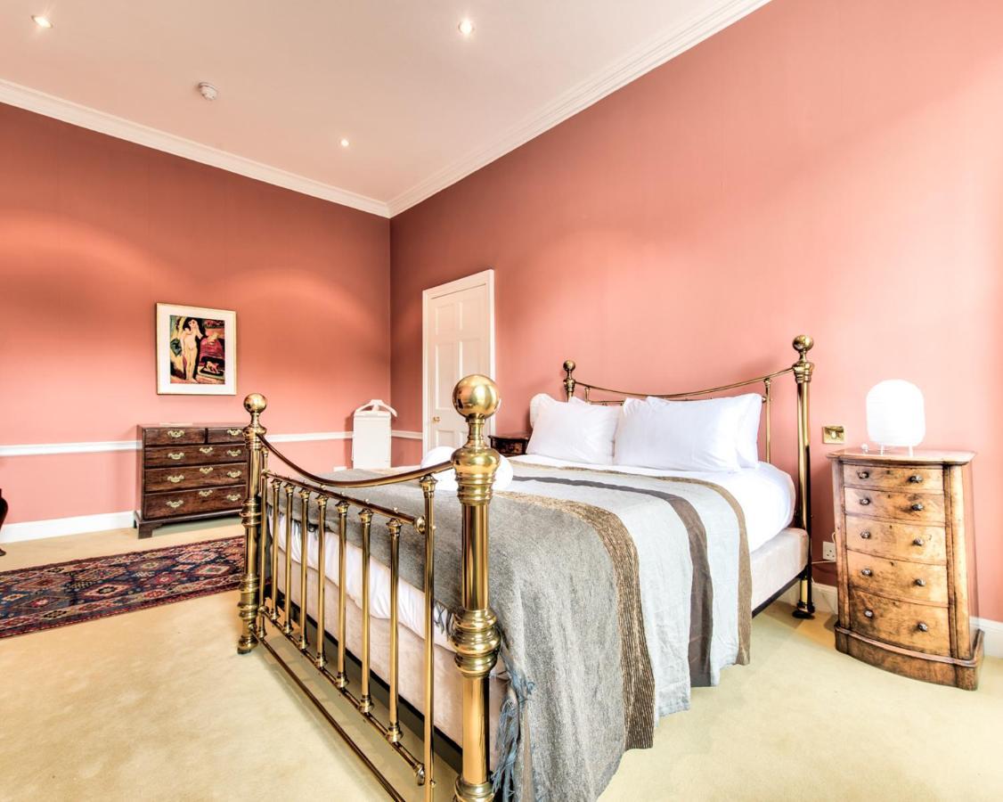 Beautiful City Centre Georgian 4 Bed Townhouse With Private Garden EDI Exterior photo